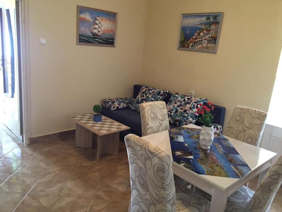 Apartment Terazza Di Ljuta Kotor Eksteriør billede
