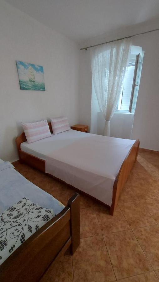Apartment Terazza Di Ljuta Kotor Eksteriør billede