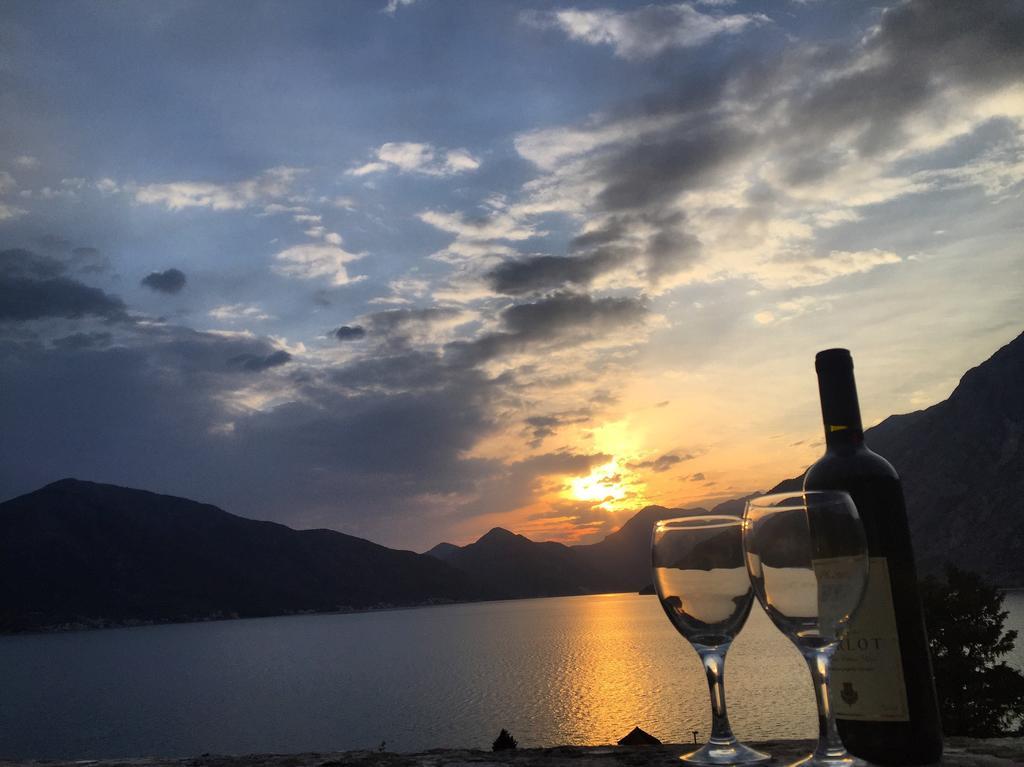 Apartment Terazza Di Ljuta Kotor Eksteriør billede
